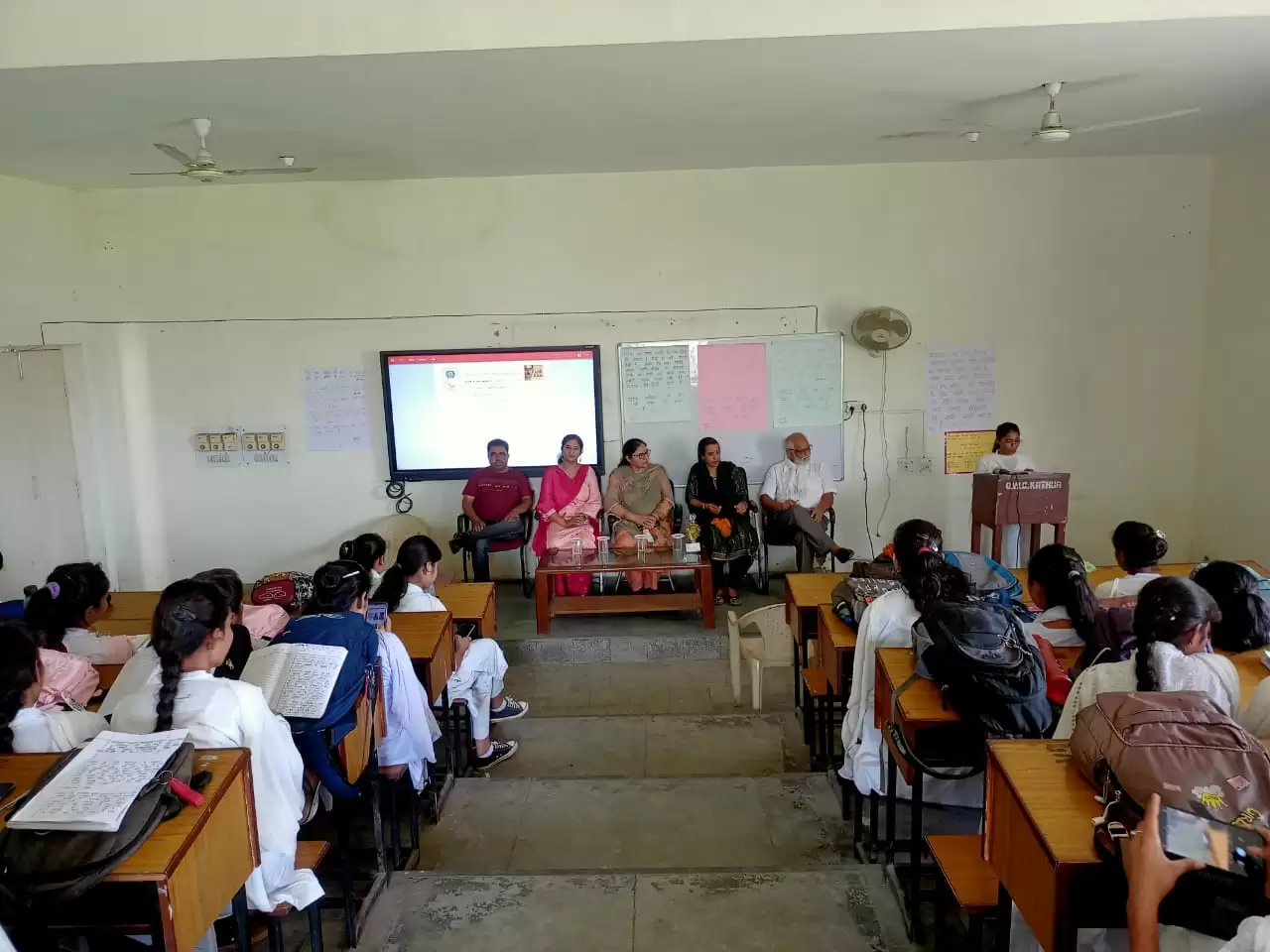प्रेमचंद जयंती के उपलक्ष्य पर राजकीय महिला महाविद्यालय कठुआ में कार्यक्रम आयोजित