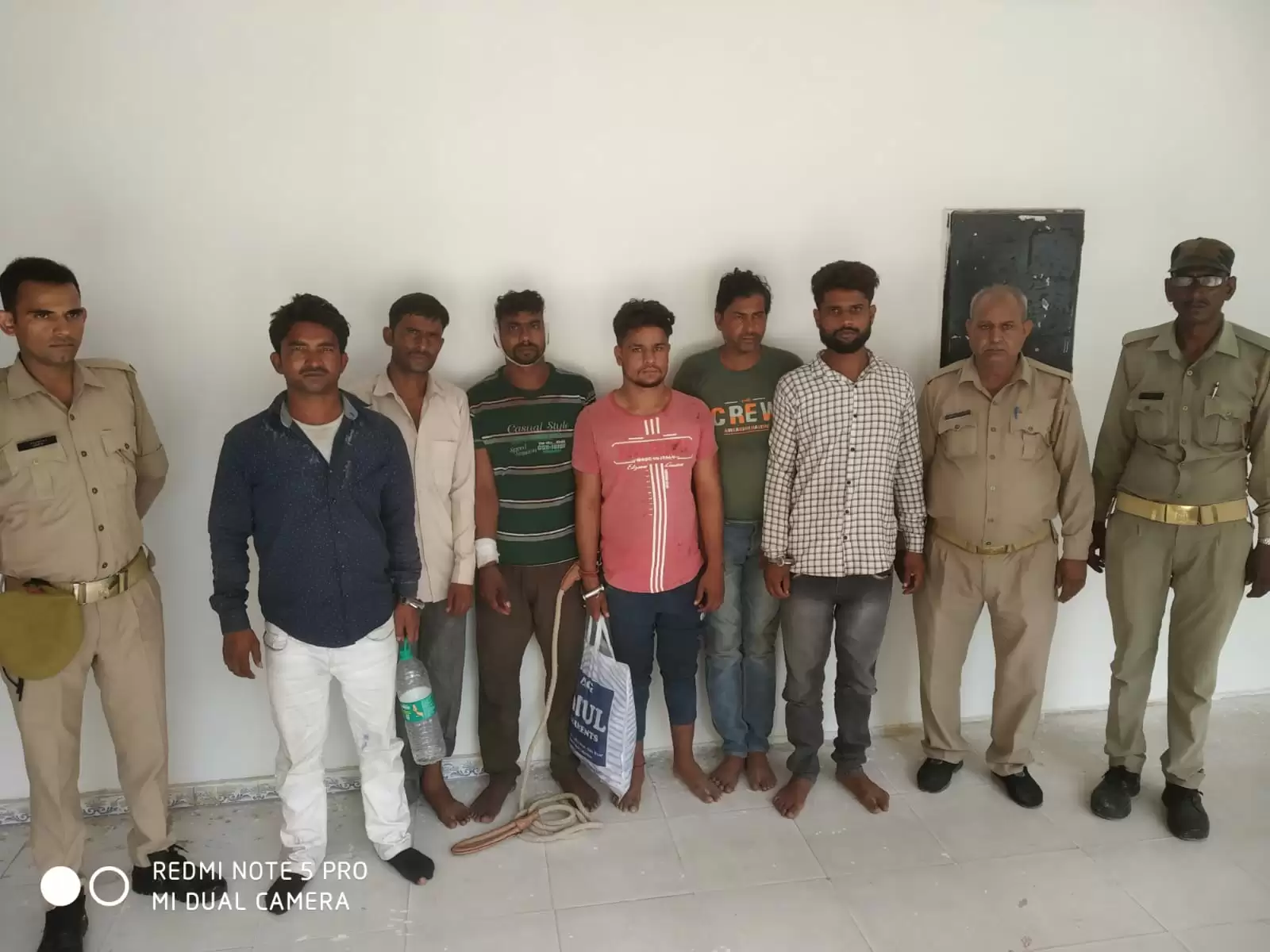 फिरोजाबाद: लूट की योजना बनाते चार शातिर लुटेरे गिरफ्तार