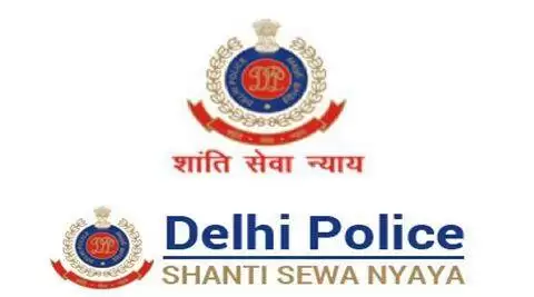 मंत्री के घर पर दिल्ली पुलिस ने मारा छापा, बेटे पर है रेप का आरोप