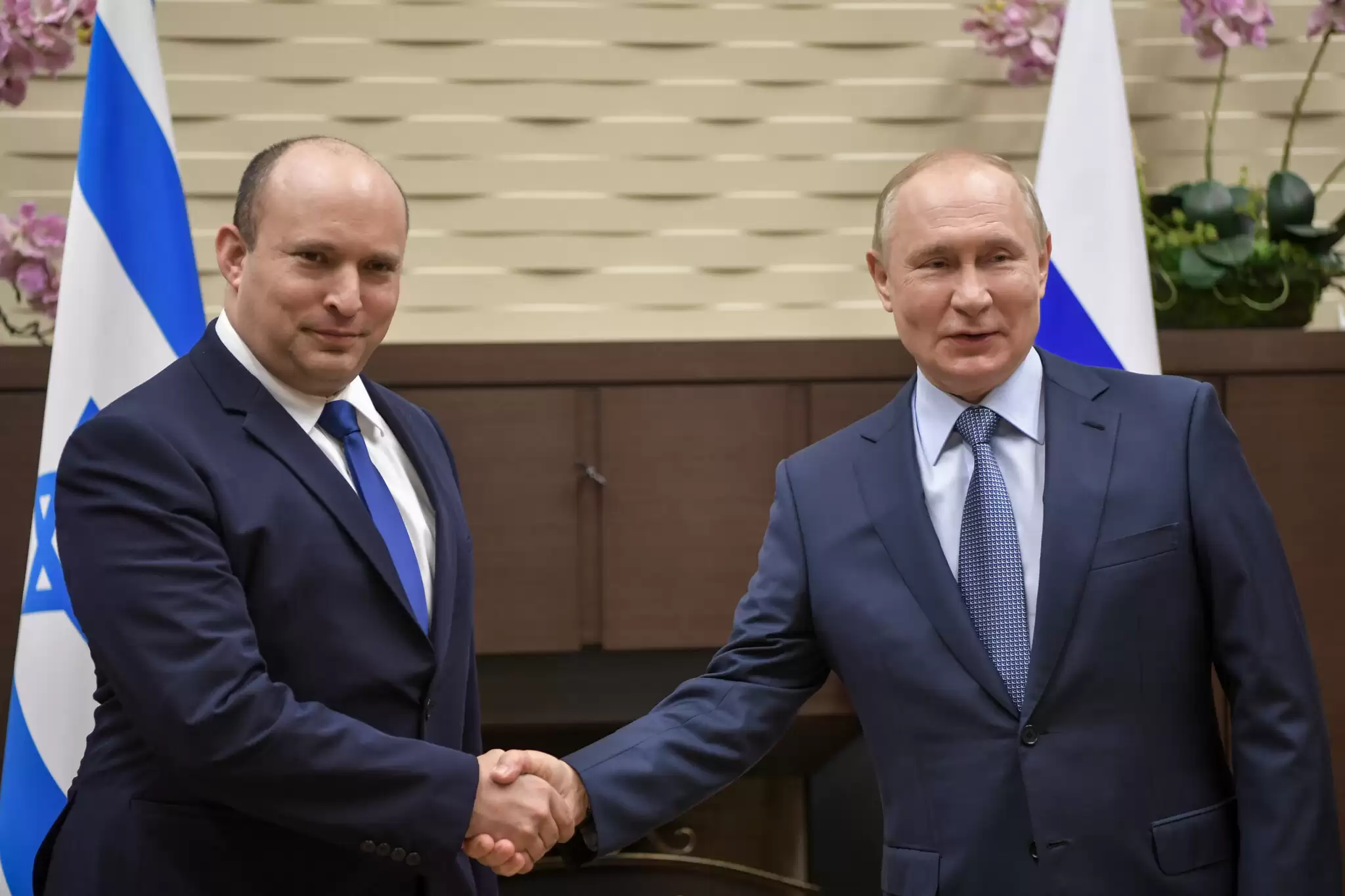 इजरायल के प्रधानमंत्री अचानक पहुंचे मास्को, यूक्रेन संकट पर पुतिन के साथ वार्ता जारी