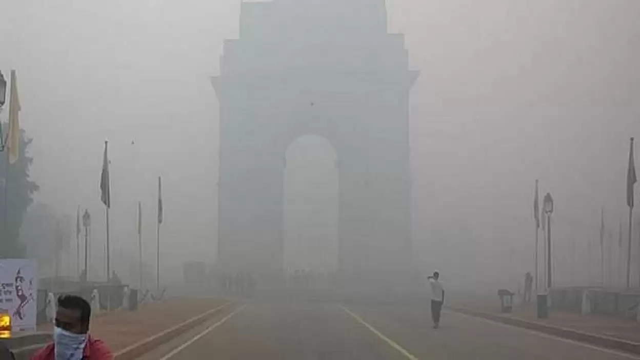 दिल्ली की वायु गुणवत्ता फिर बेहद खराब श्रेणी में पहुंची