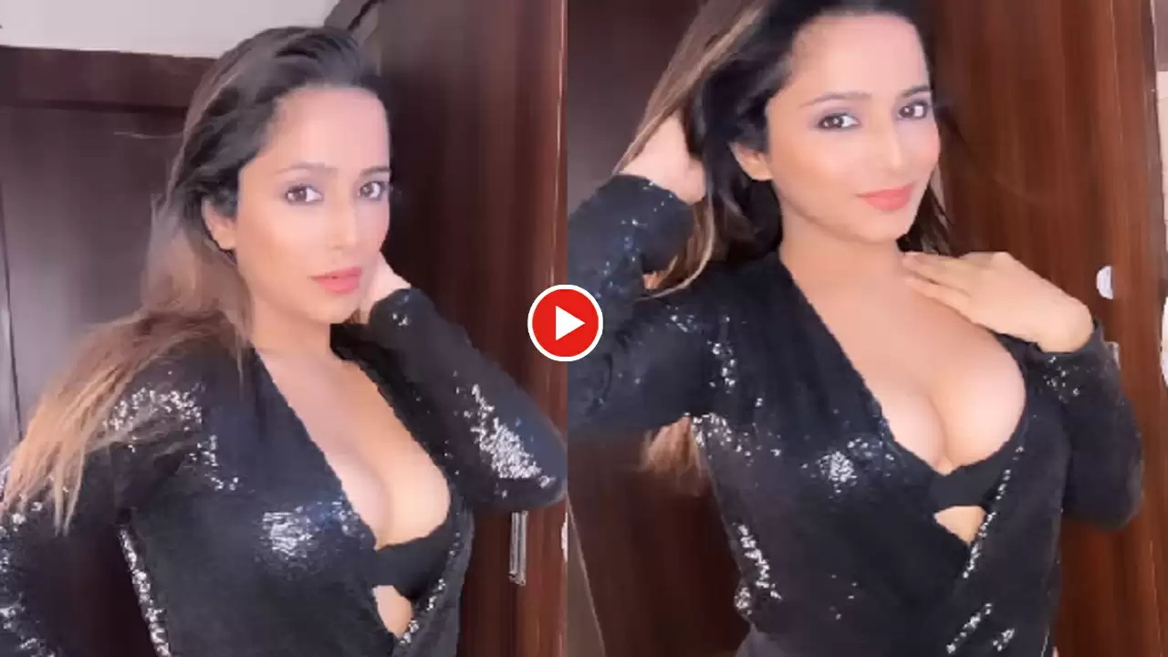 Kate Sharma Sexy Video