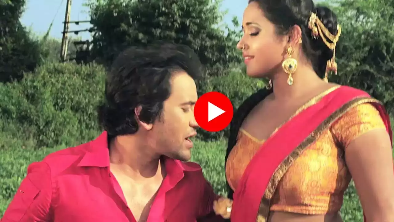 Bhojpuri song: सोशल मीडिया पर एक पुरानी वीडियो वायरल हो रही है। जिसमें भोजपुरी में दिनेश लाल यादव निरहुआ और आम्रपाली दुबे की जोड़ी सुपरहिट है।