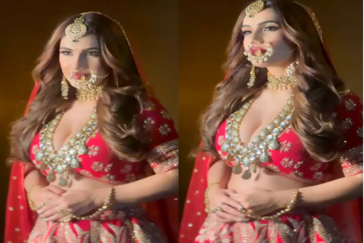 Neha Malik Sexy Bridal Look