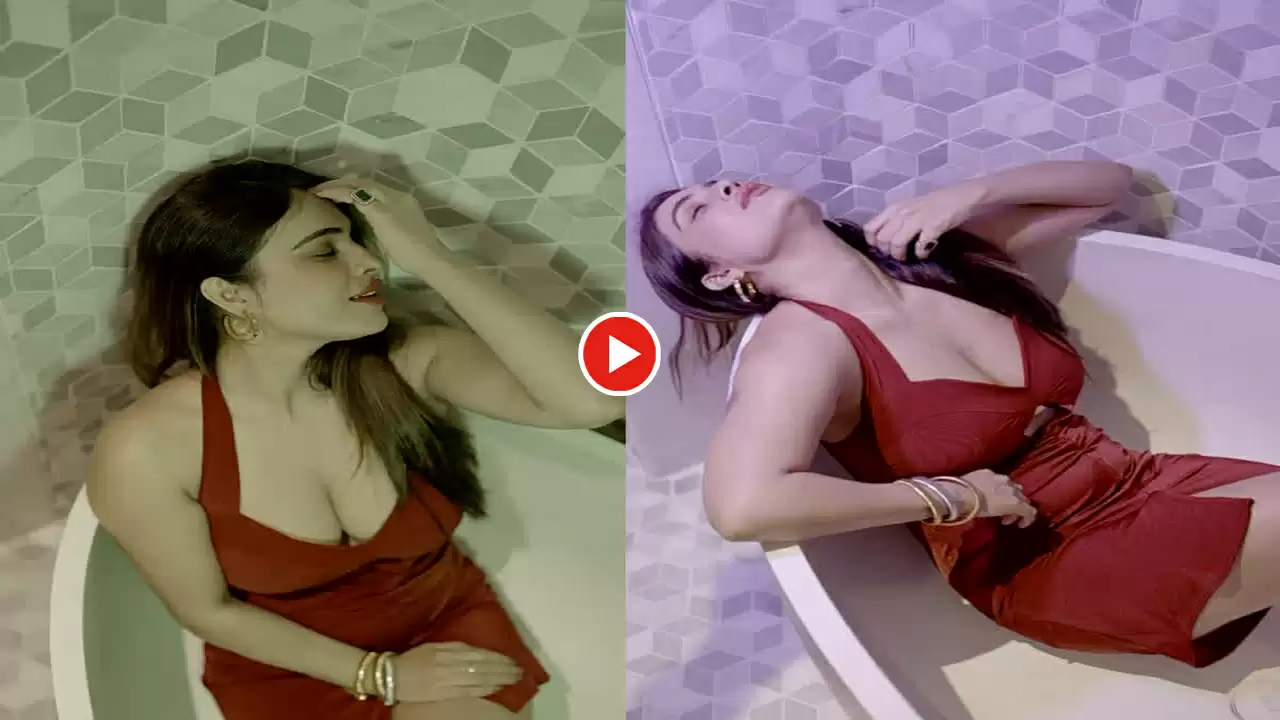 Hot Neha Malik Sexy Video