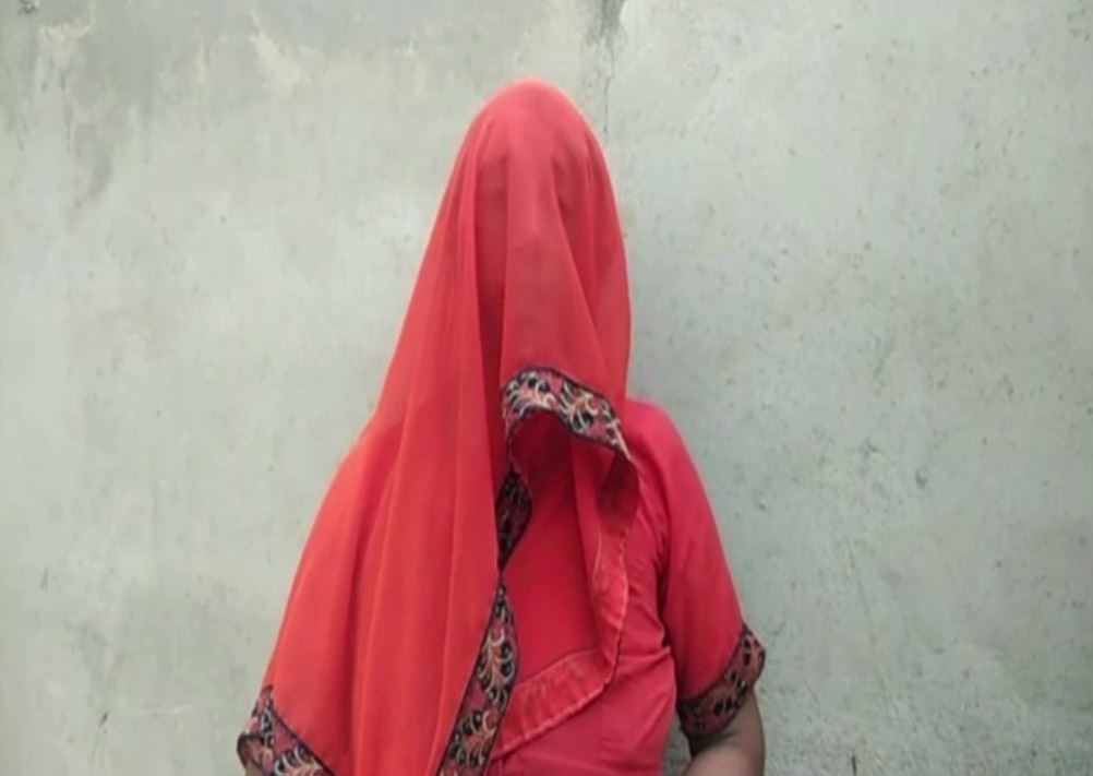 21 दिनों से नाबालिग लड़की लापता, मुस्लिम लड़के पर भगा ले जाने का आरोप