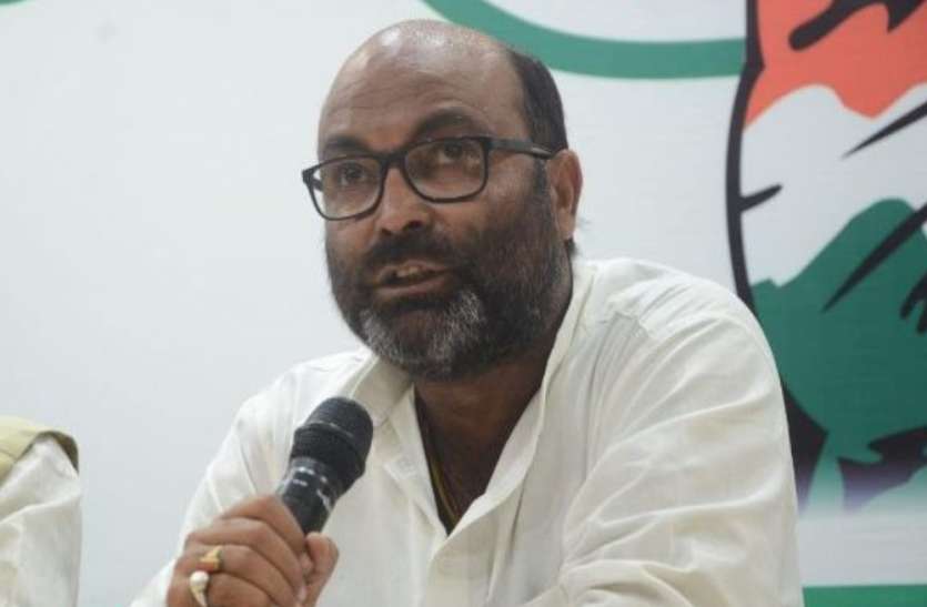 बुंदेलखंड में किसानों की दुर्दशा के लिए योगी सरकार जिम्मेदार: अजय कुमार लल्लू