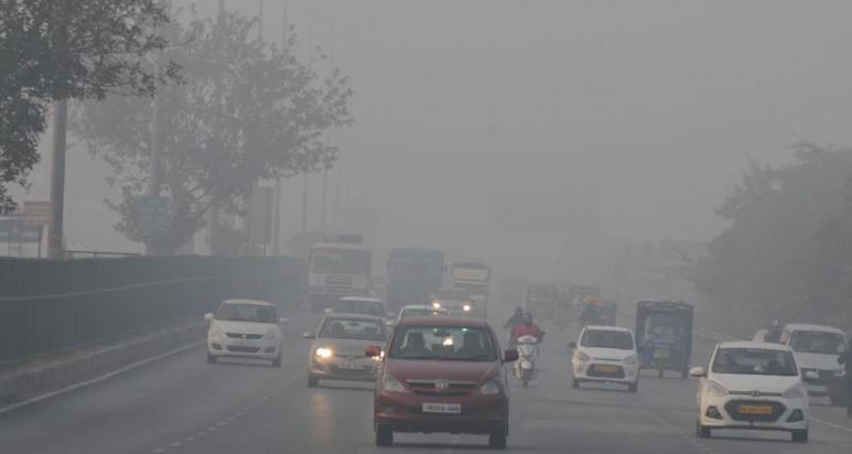 वायु गुणवत्ता आयोग ने कहा- दिल्ली में प्रदूषण काबू करने के लिए नीतियां बनाएंगे
