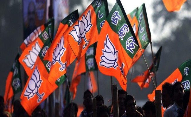 UP पंचायत चुनाव में भगवा परचम लहराने को तैयार BJP