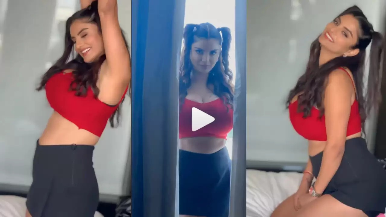 Anveshi Jain Sexy Video