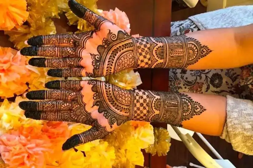 Mehndi Design for Eid-ul Adha 2023: इस बार बकरीद पर ट्राई करें ये ट्रेंडी  डिजाइन्स - Simple Mehndi Design For Eid 2023 Trendy mehandi designs you  must try